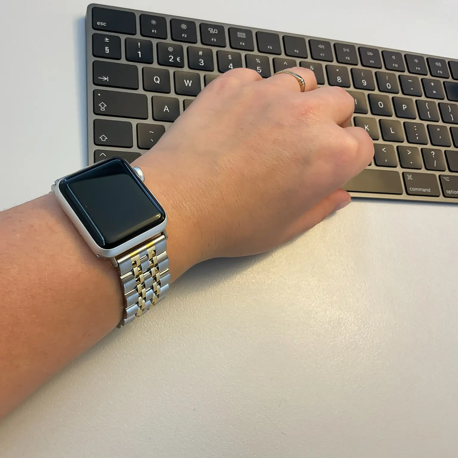 Apple watch deals argento