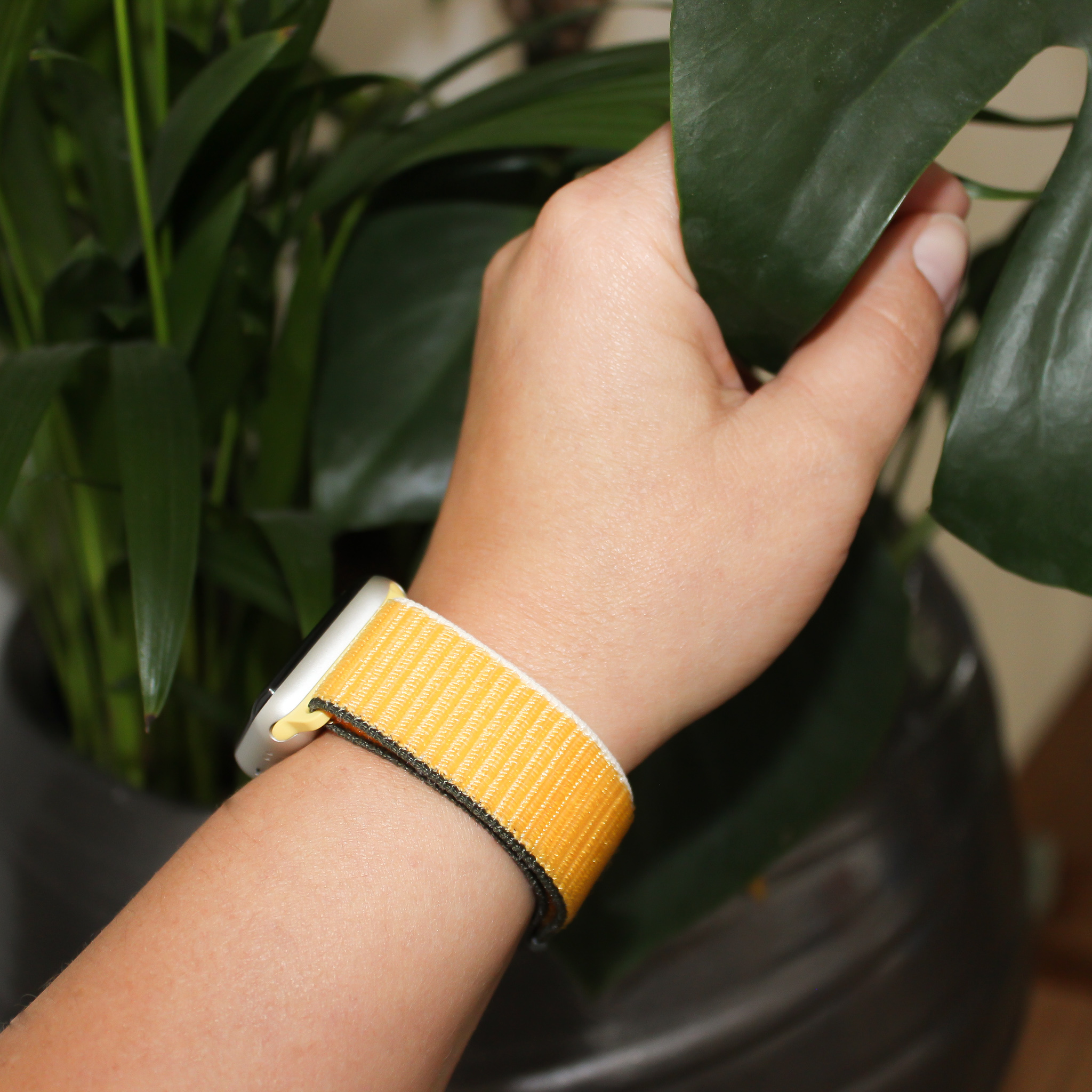 Cinturino nylon sport loop per Apple Watch - girasole
