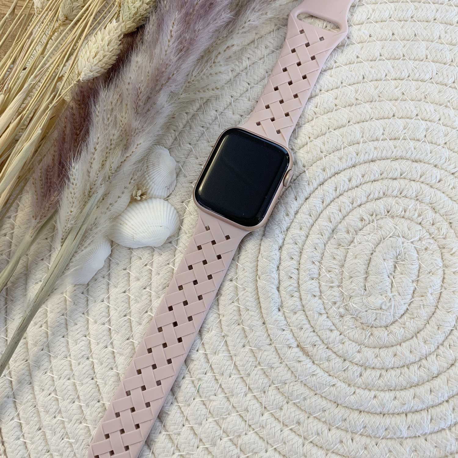 Cinturino sport intrecciato per Apple Watch - sabbia rosa