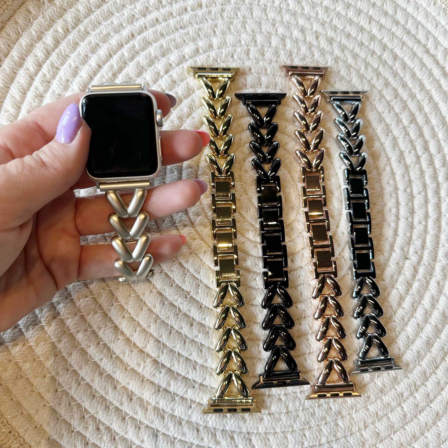Cinturino a maglie in acciaio a forma di cuore per Apple Watch - Lisa nero