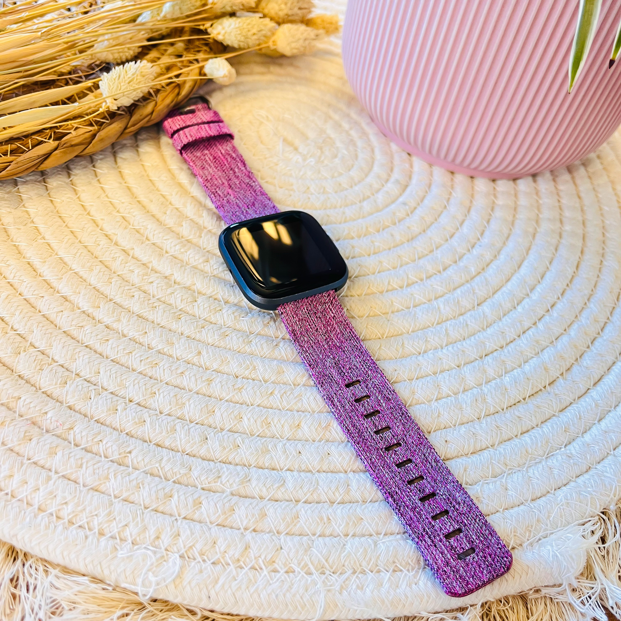 Cinturino con fibbia in nylon per Fitbit Versa - viola