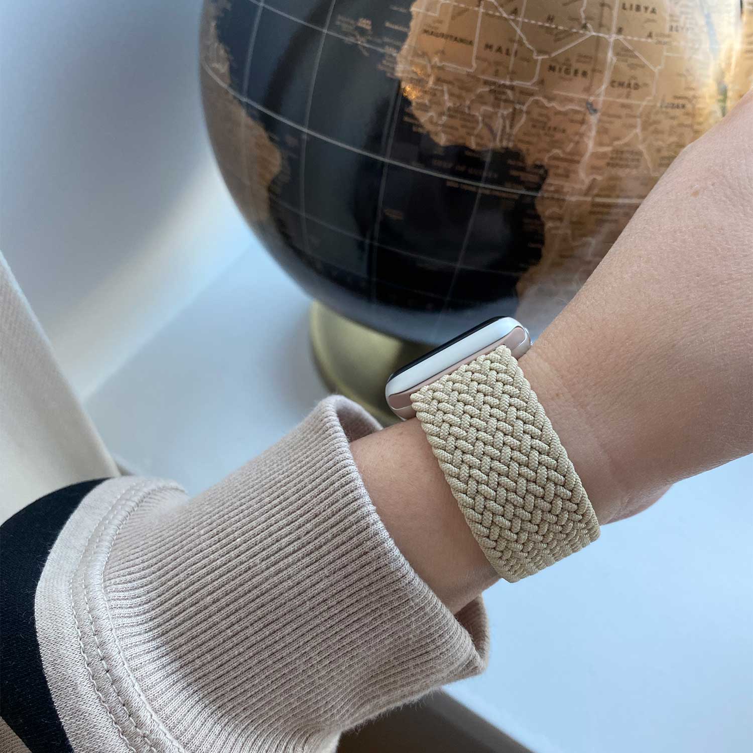 Cinturino Solo intrecciato in nylon per Apple Watch - beige