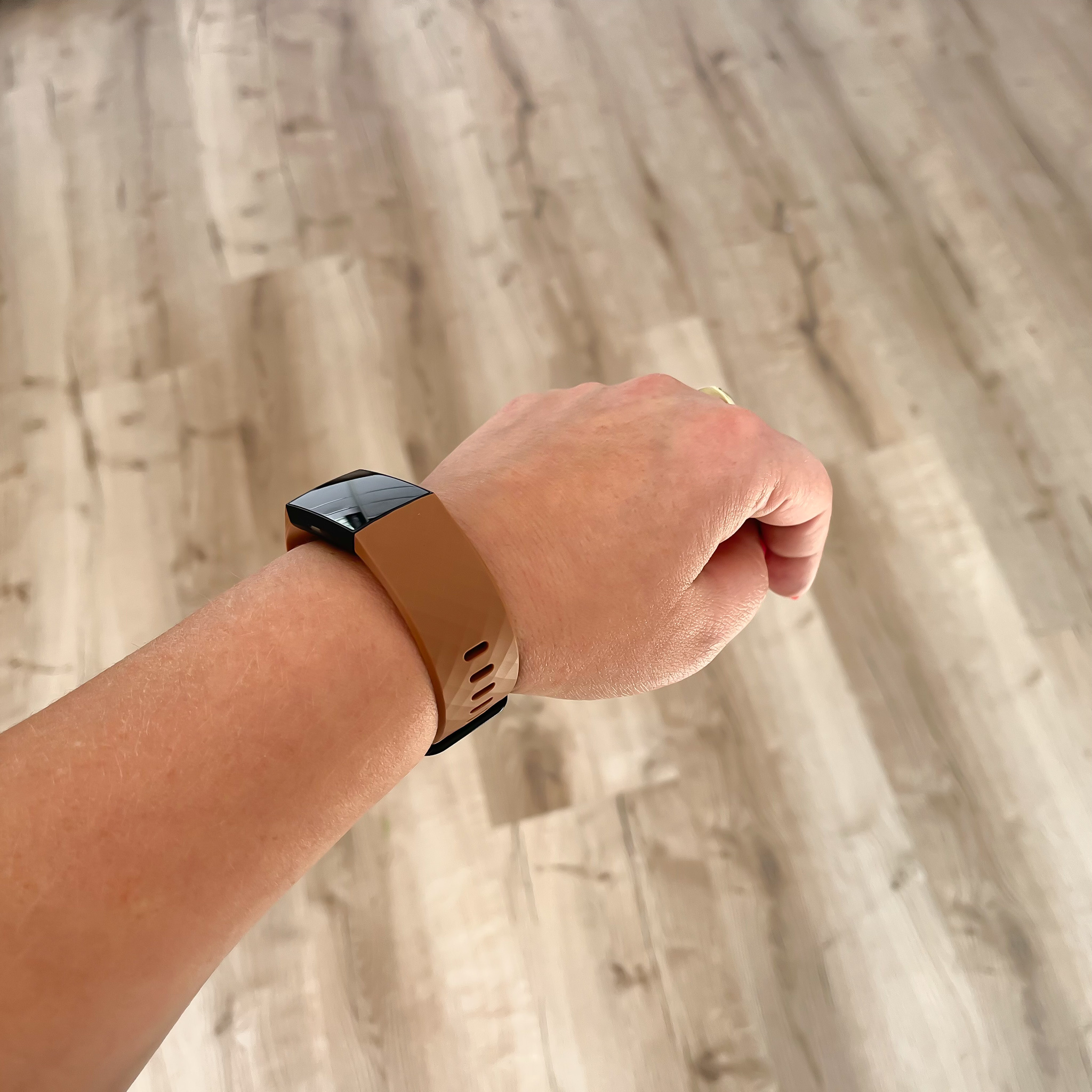 Cinturino sport waffle per Fitbit Charge 3 & 4 - marrone