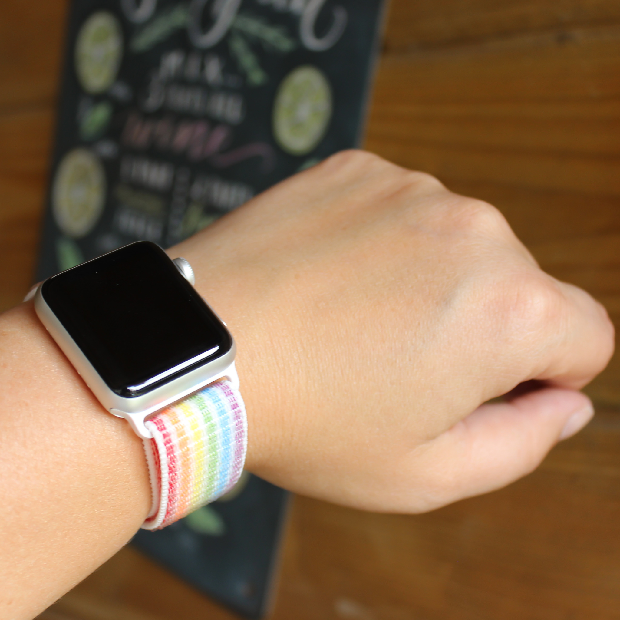Cinturino nylon sport loop per Apple Watch - orgoglio