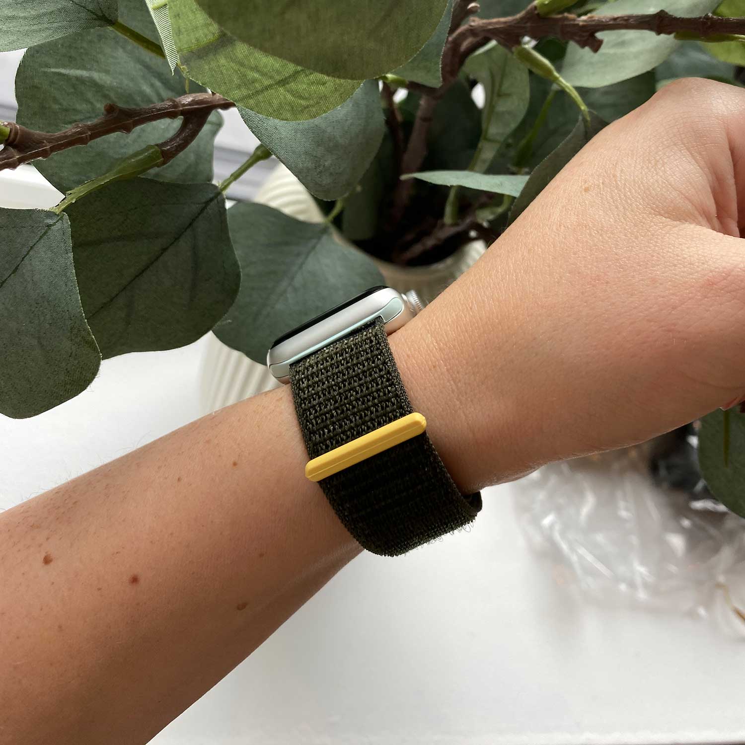 Cinturino nylon sport loop per Apple Watch - cipresso 