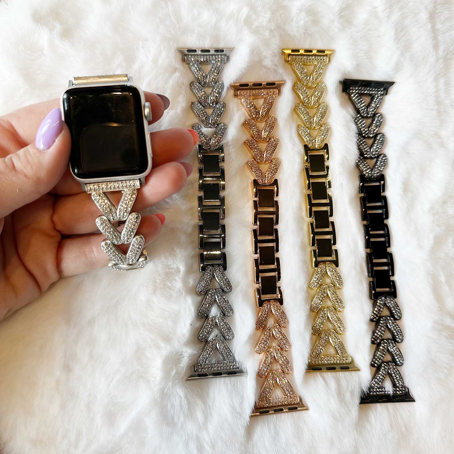 Cinturino a maglie in acciaio a forma di cuore per Apple Watch - Faye oro