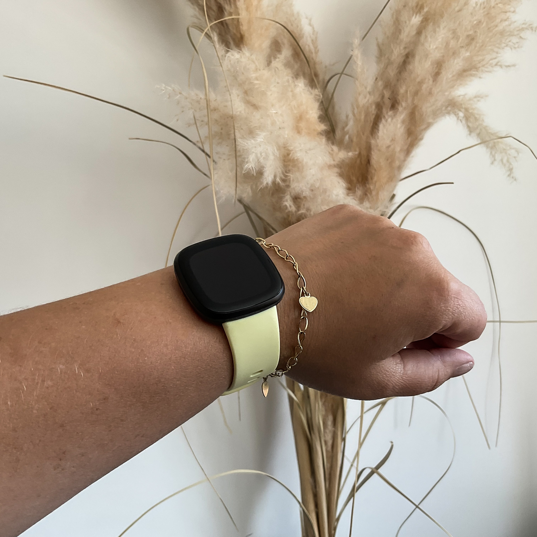 Cinturino sport per Fitbit Versa 3 / Sense - gialla