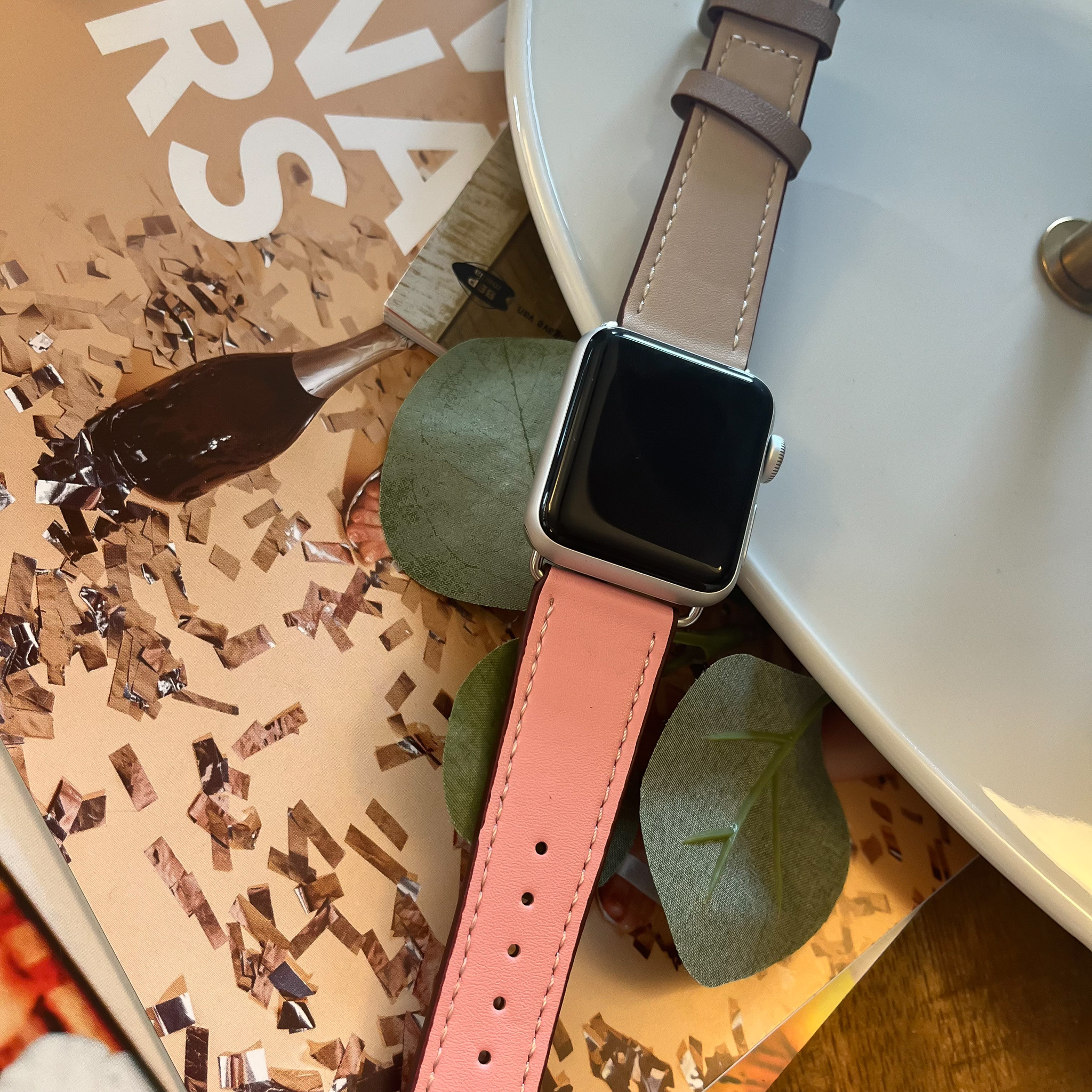 Cinturino a cantare tour in pelle per Apple Watch - bianco rosa