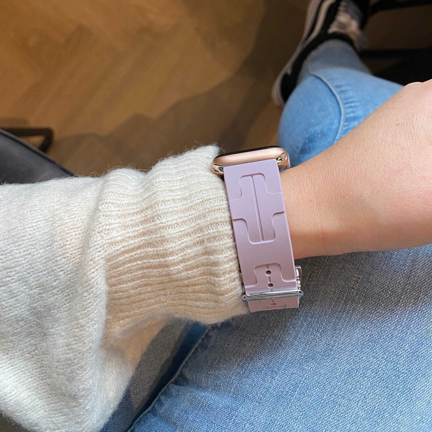 Cinturino sport Hermès simple tour kilim Apple Watch - viola