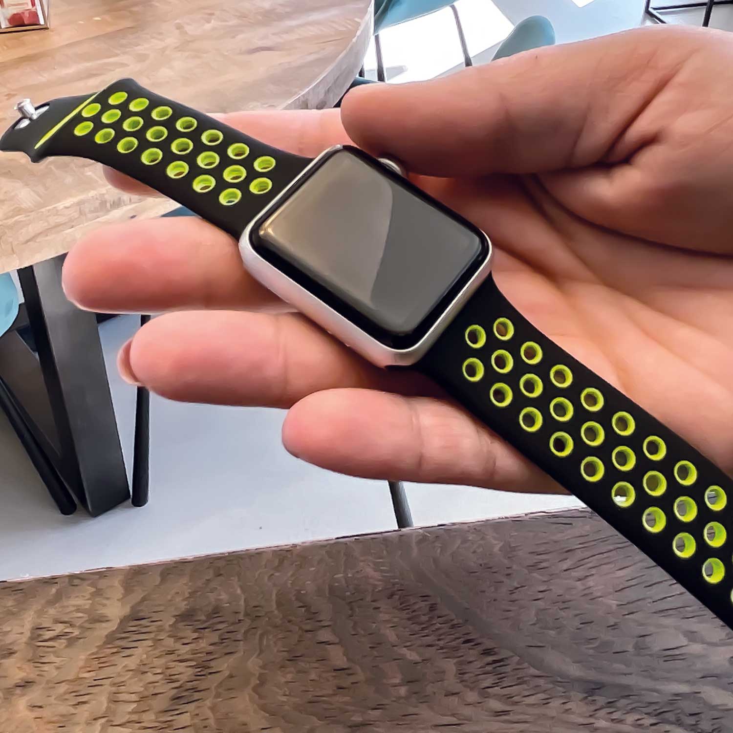 Cinturino doppio sport per Apple Watch - nero verde