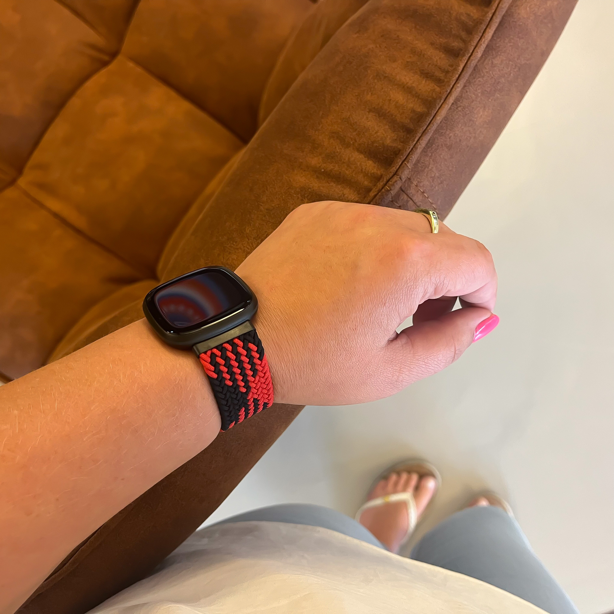 Cinturino Solo intrecciato in nylon per Fitbit Versa 3 / Sense - rosso nero