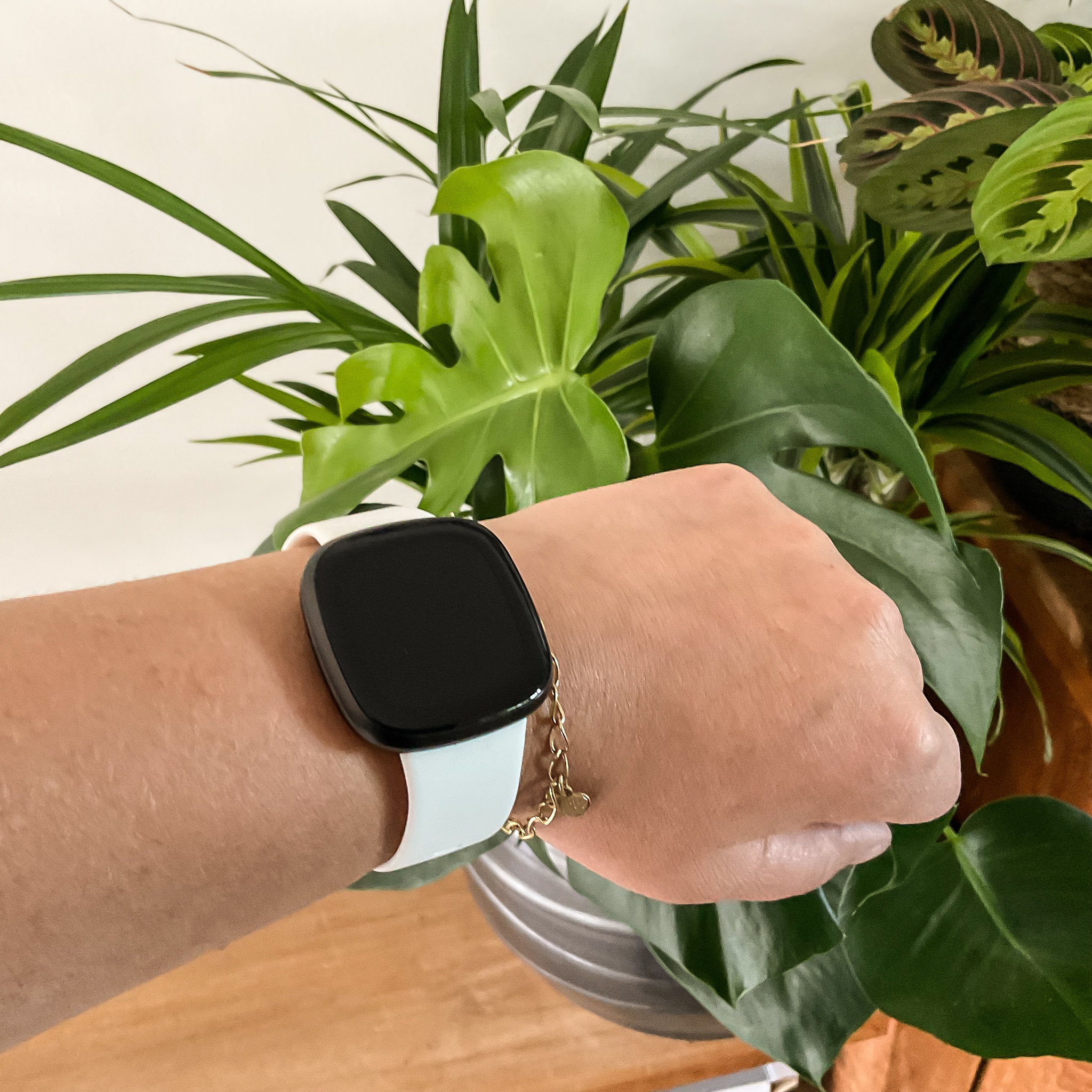 Cinturino sport per Fitbit Versa 3 / Sense - bianco