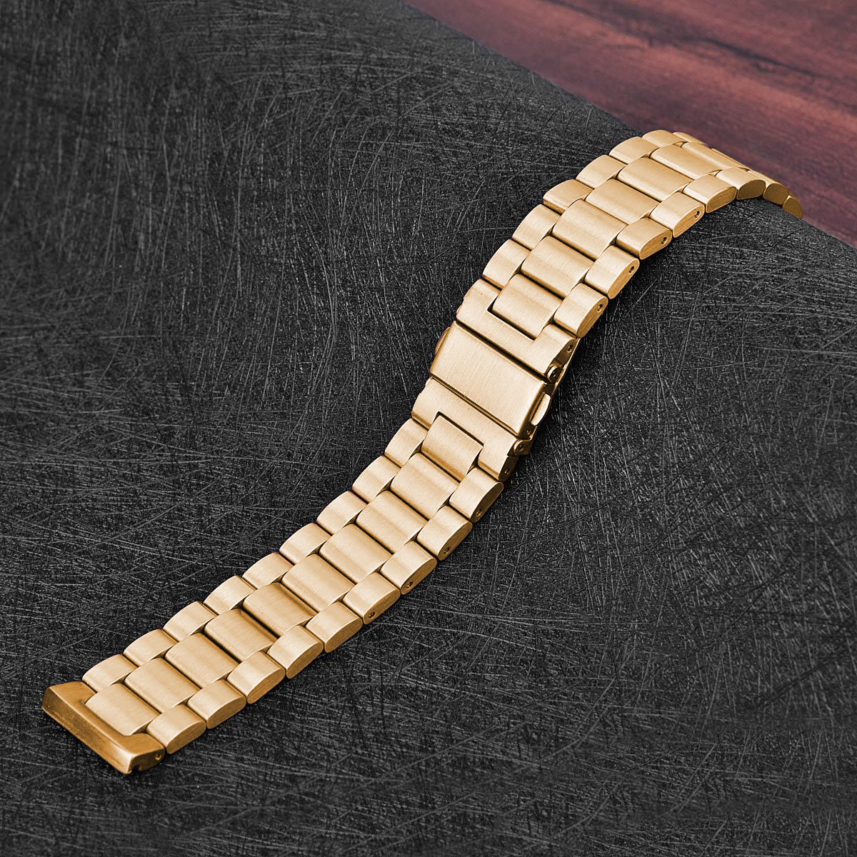 Cinturino a maglie in acciaio con perline per Fitbit Versa - oro rosa